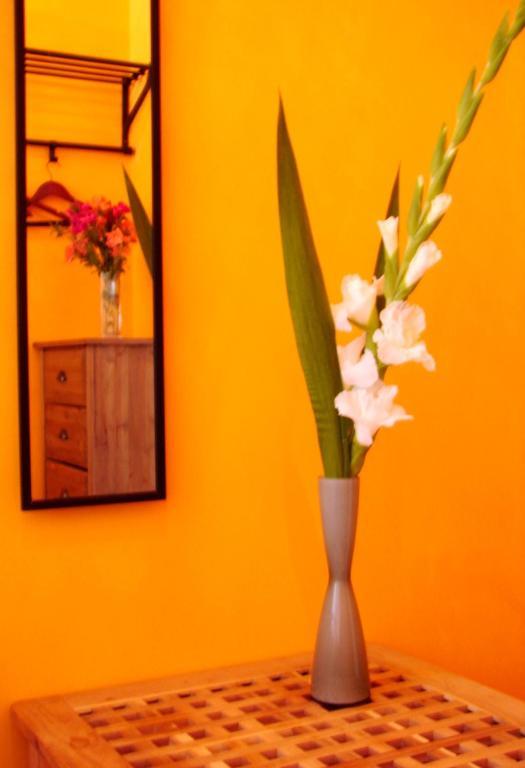 Chmielna Guest House ワルシャワ 部屋 写真