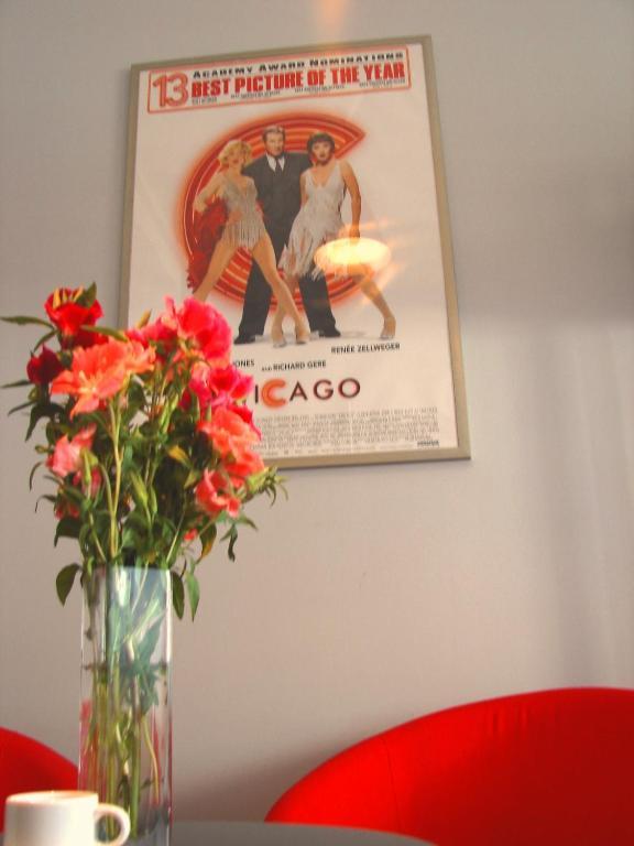 Chmielna Guest House ワルシャワ 部屋 写真