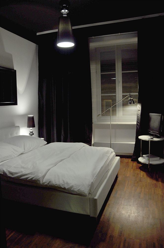 Chmielna Guest House ワルシャワ エクステリア 写真